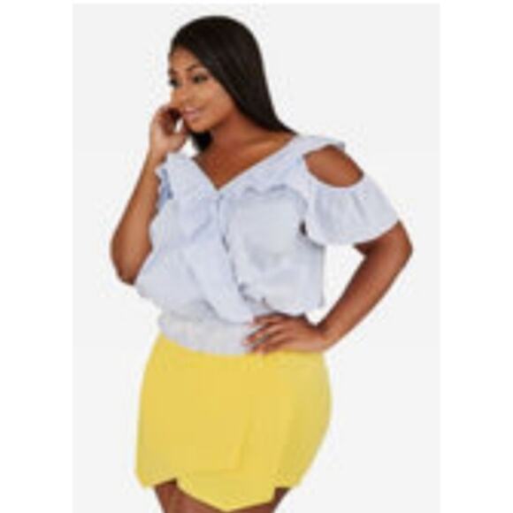 2/$15 NWT Ashley Stewart Ruffle Cold Shoulder Top Blue Striped Size 14 - Picture 1 of 10